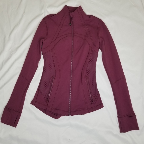 LULULEMON Define Jacket (Exhale) in Red Grape - Picture 2 of 10